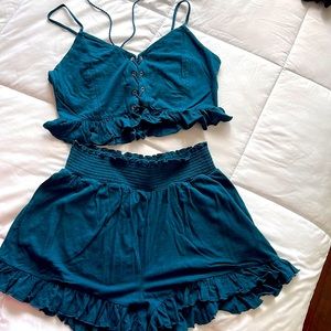 AE high waisted top and ruffle short set
